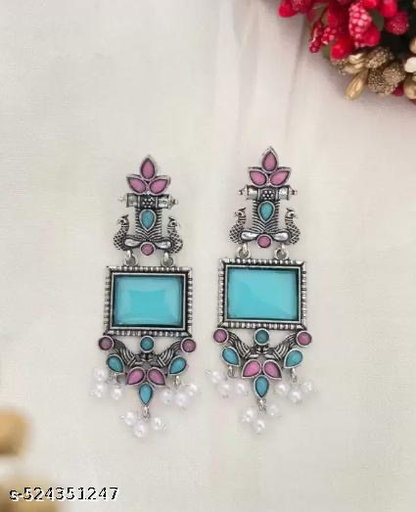 Essential Earrings & Studs